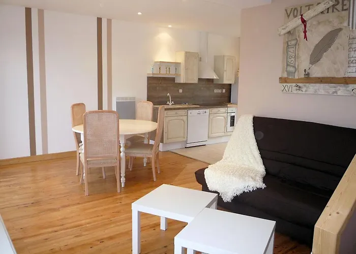 La Petite Maison בית נופש